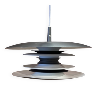 Suspension scandinave design "Joakim Fihn".