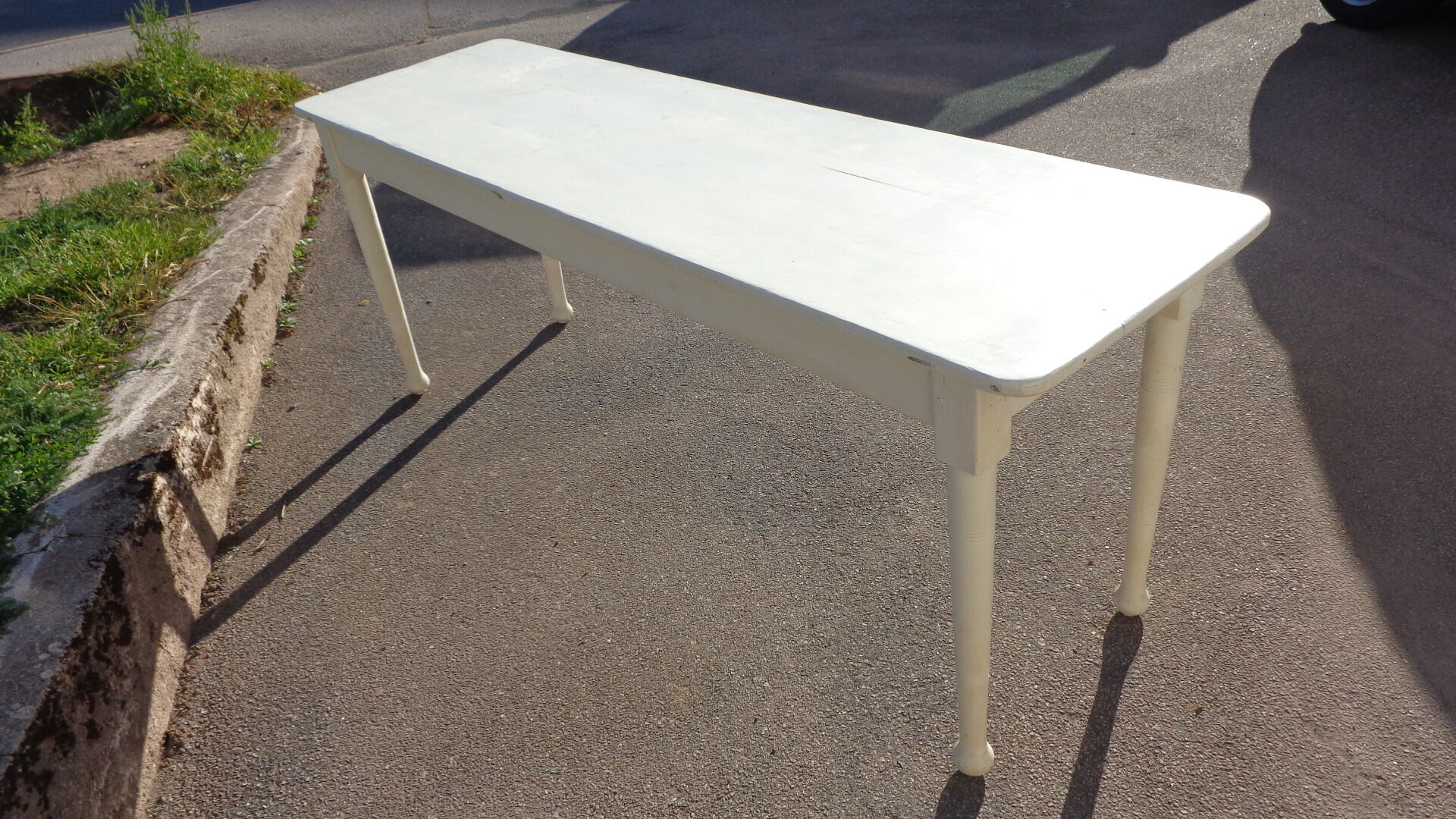White bistro table