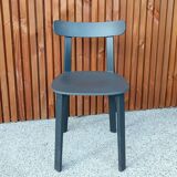 2 All Plastic Chair APC gray chairs by Jasper Morrison for Vitra,