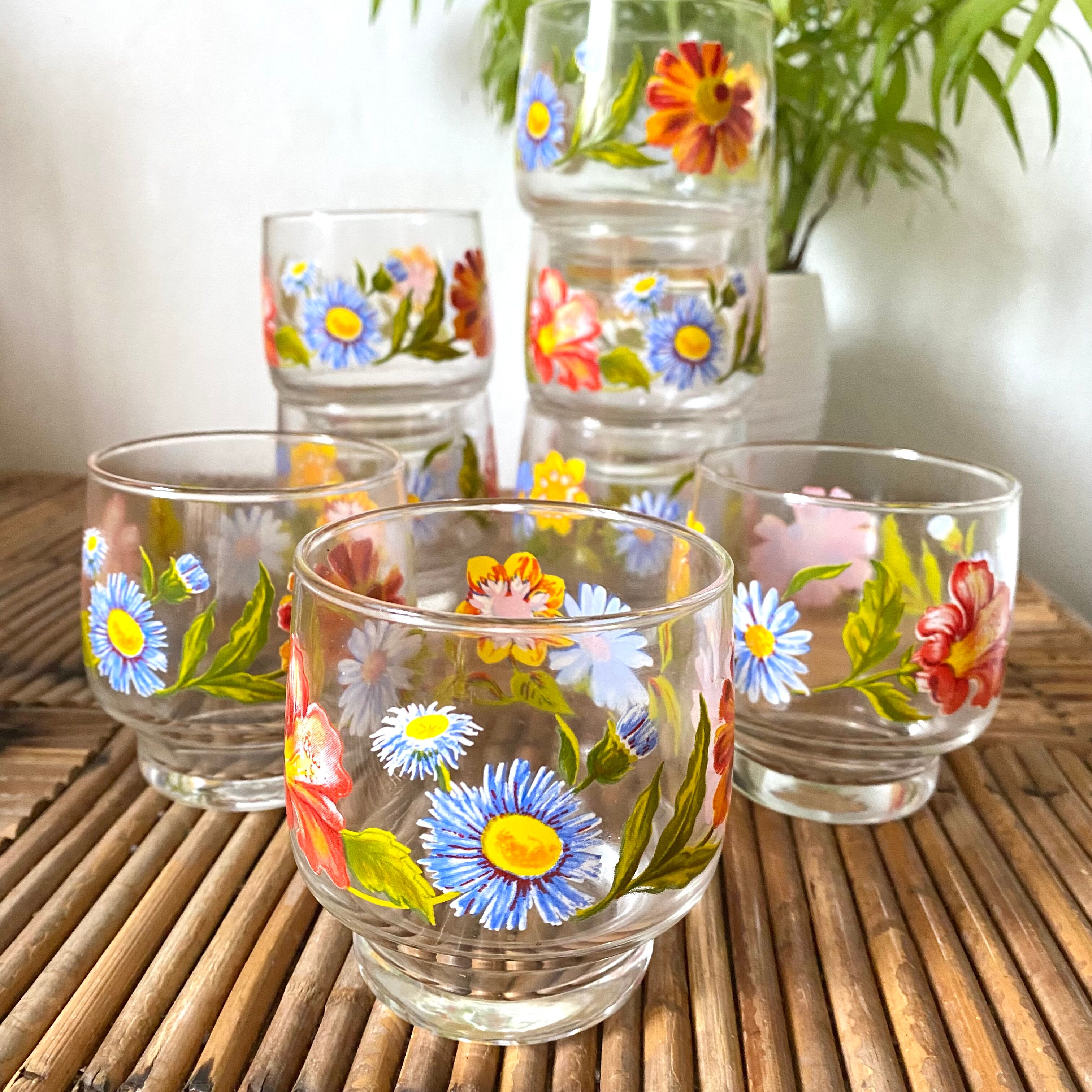 Verres vintage fleuris Arcoroc