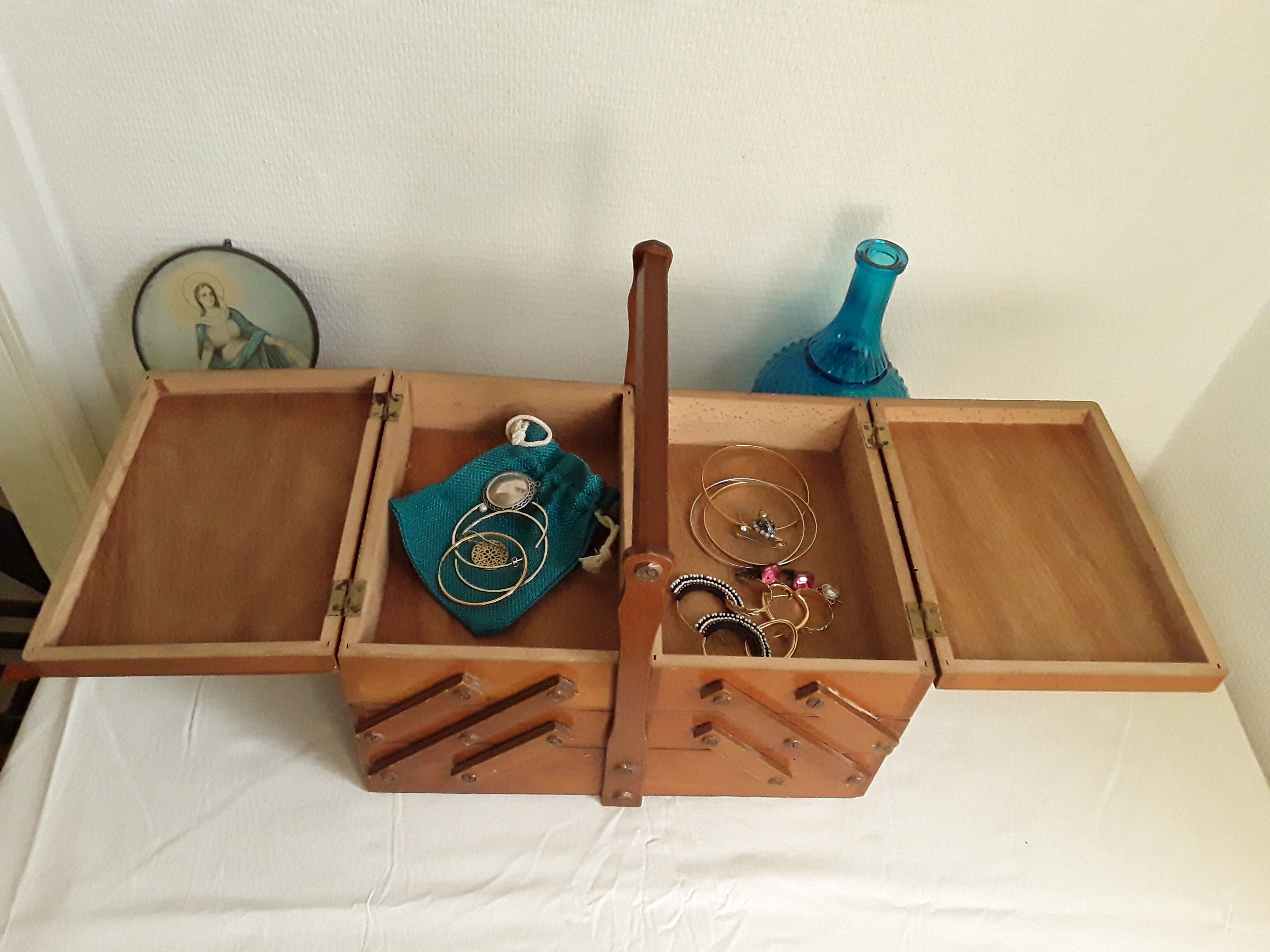 Vintage worker sewing box