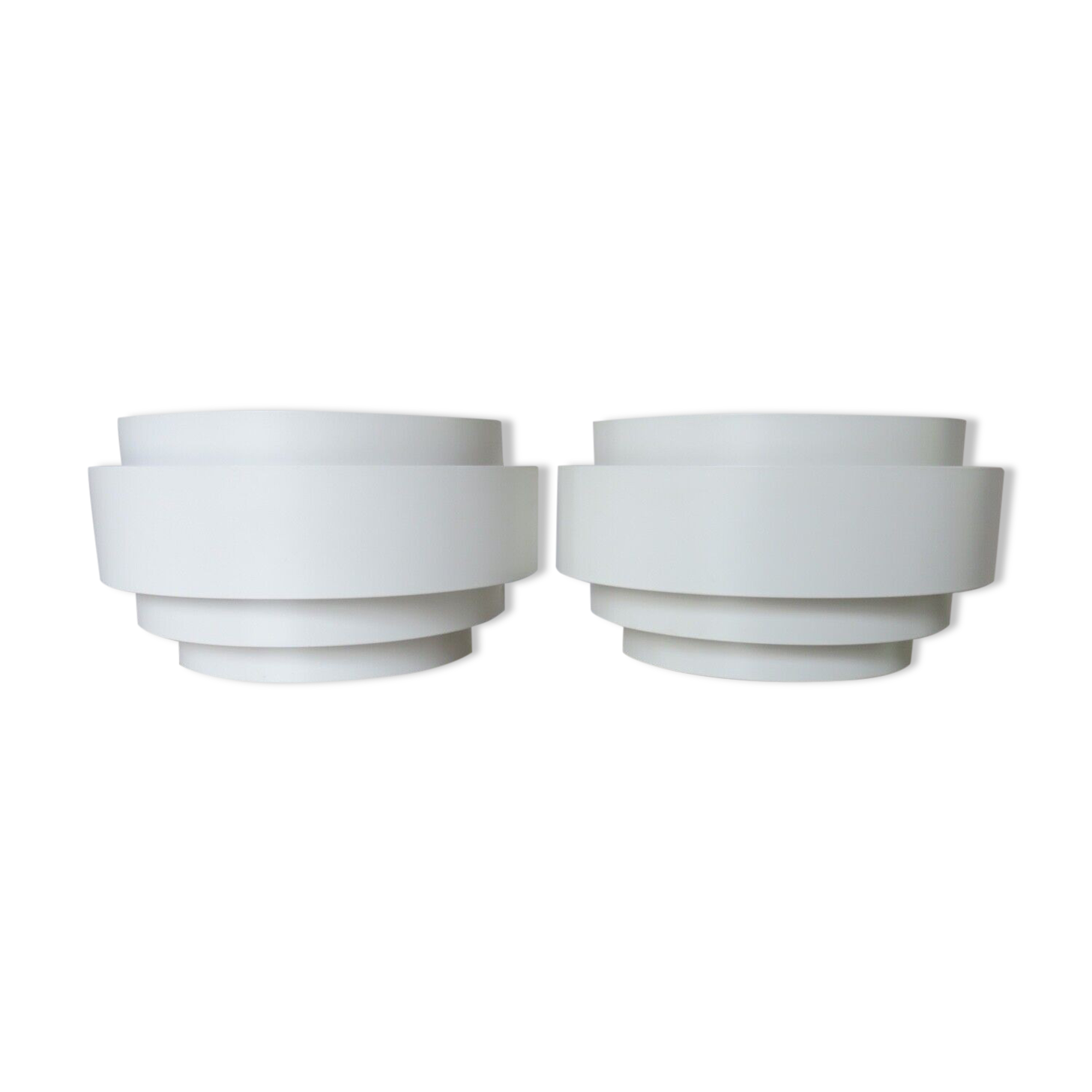 Pair of Scandinavian curved metal sconces 1980