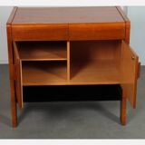 Wooden and opaline chest of drawers from the 1960s