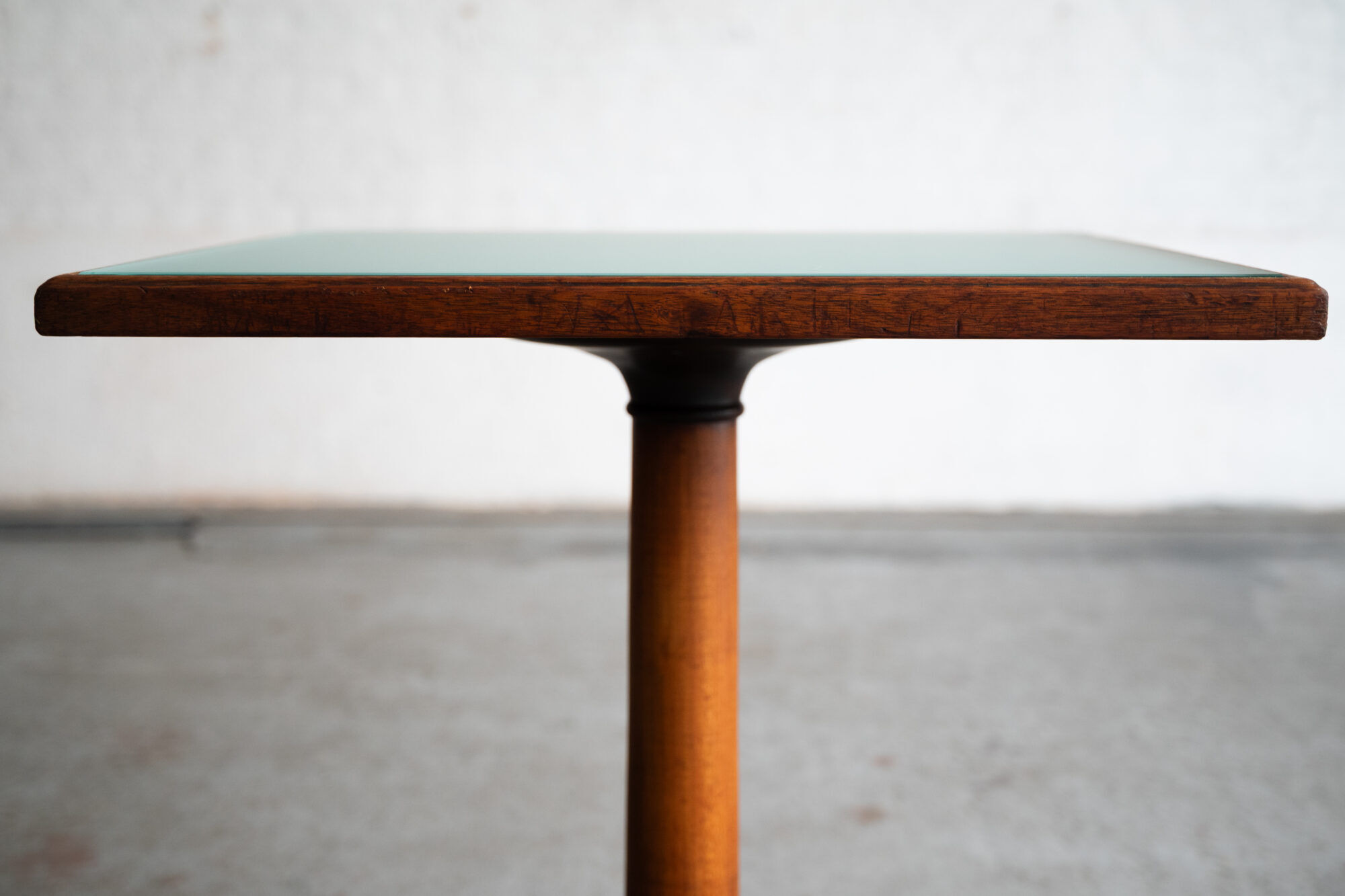 Table bistrot art déco, design français, années 1950