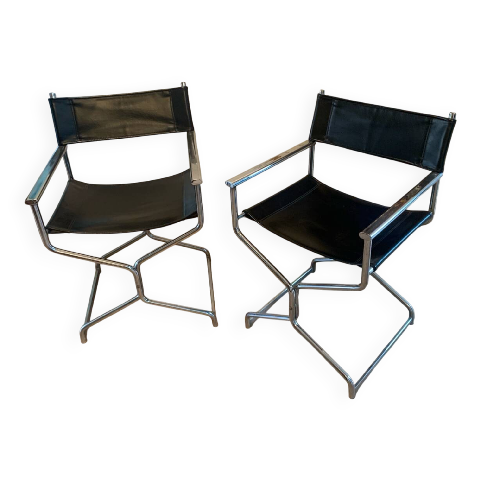 2 vintage armchairs
