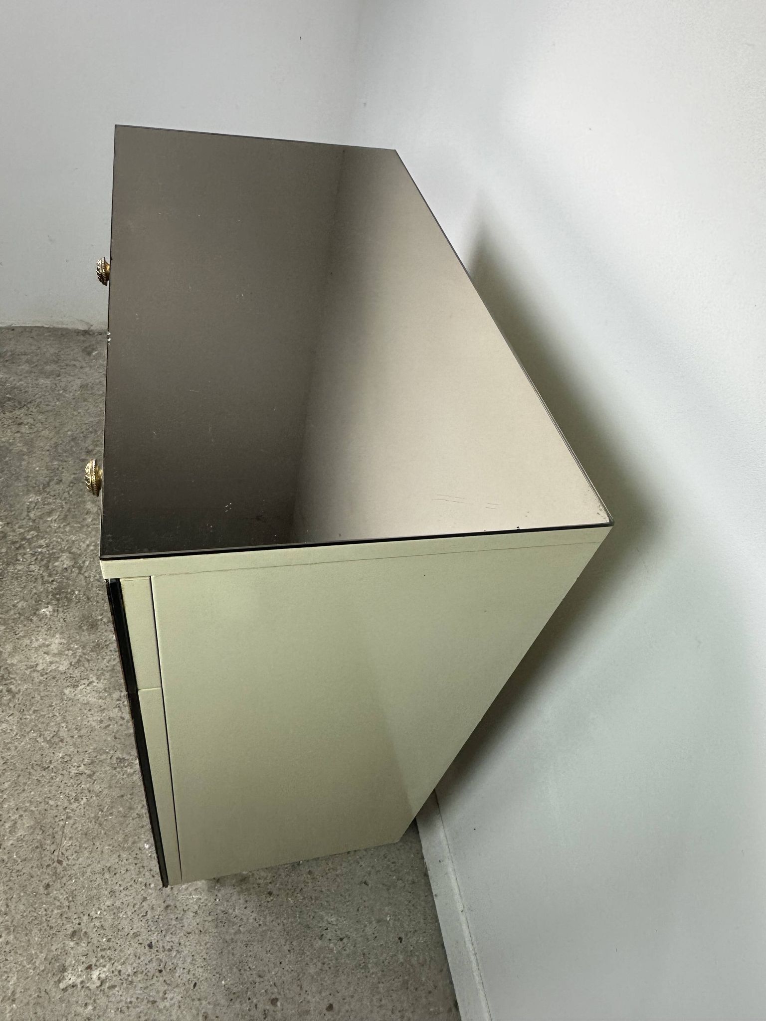 Commode italienne en verre miroir vintage 1960