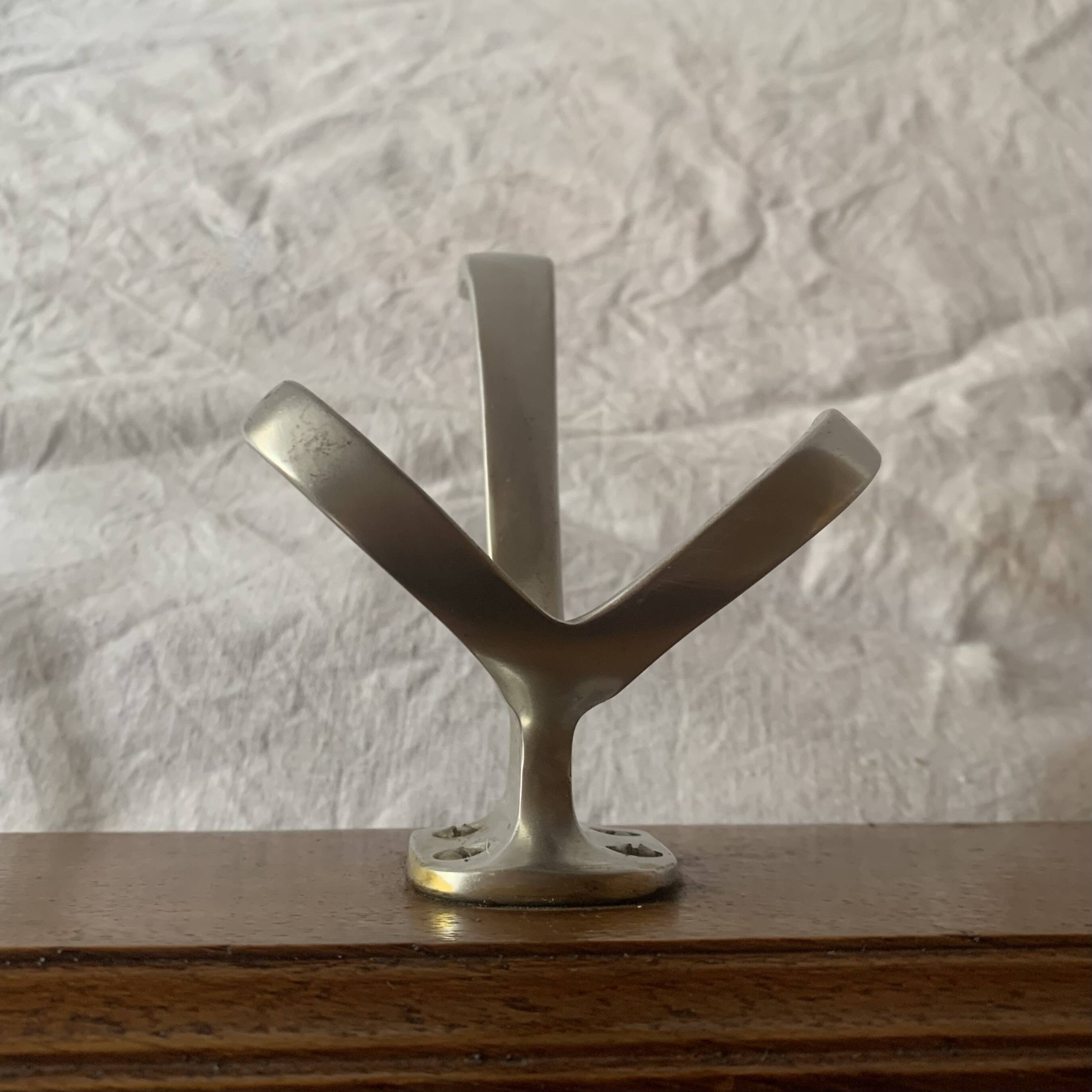 Vintage wooden wall coat rack - 3 hooks