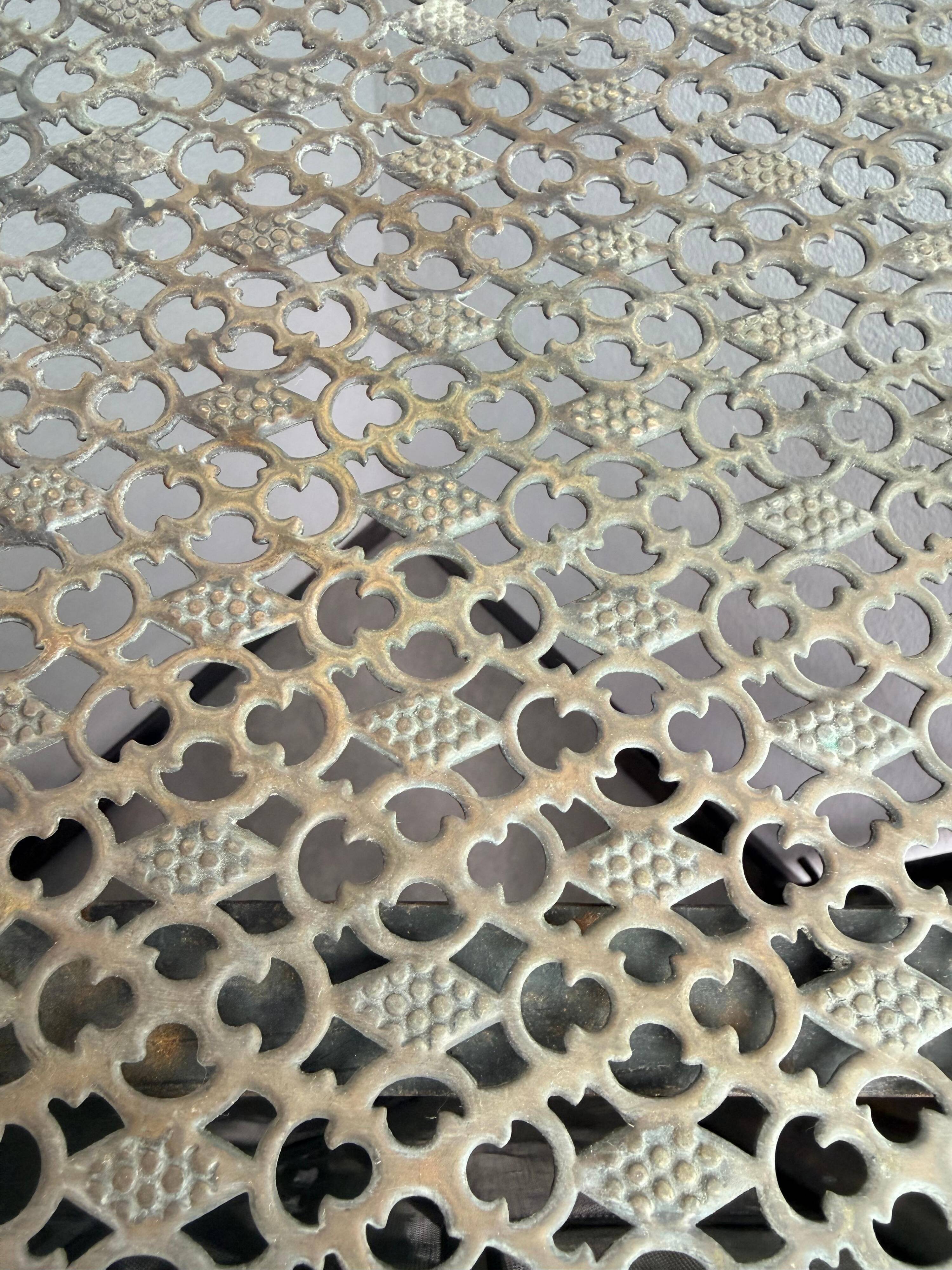 Corner fireplace screen in brass attributed to Dagobert Peche