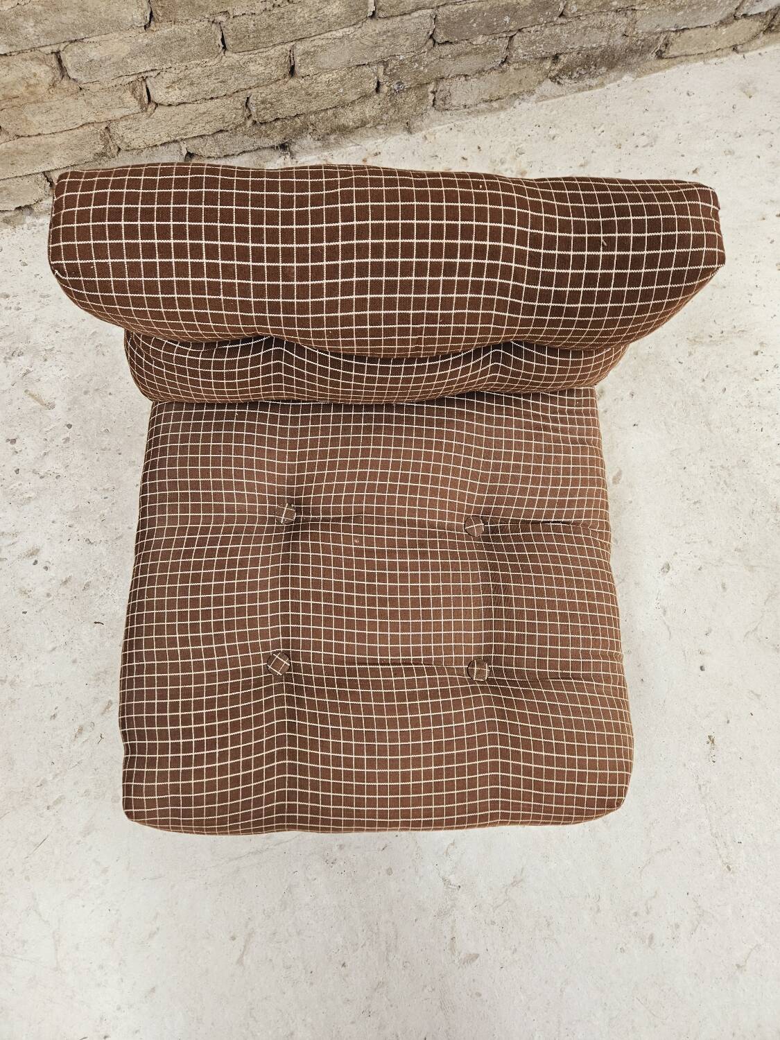 Vintage fireside chair 1970