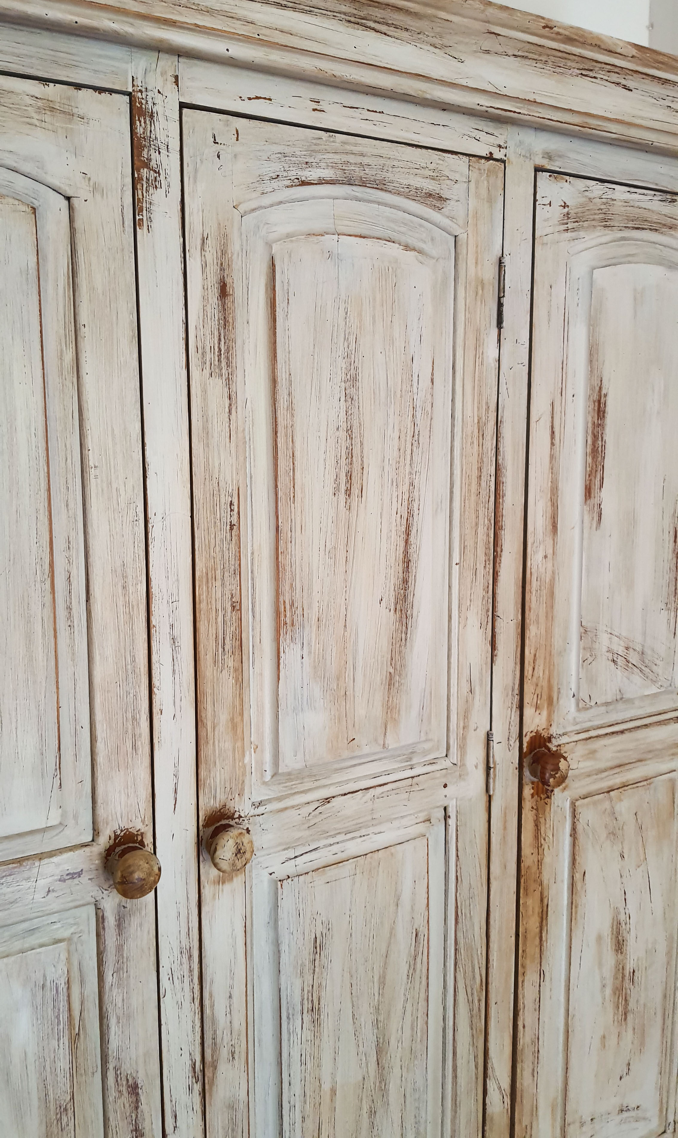 Wardrobe wardrobe 3 doors cerused gray pastel green