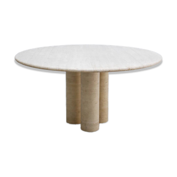 Round dining table in travertine – Ø 140 cm