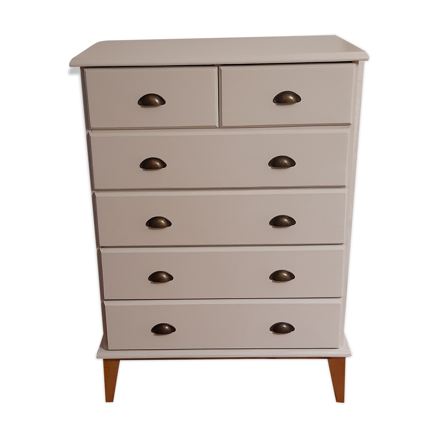 White scandinavian chest of drawers