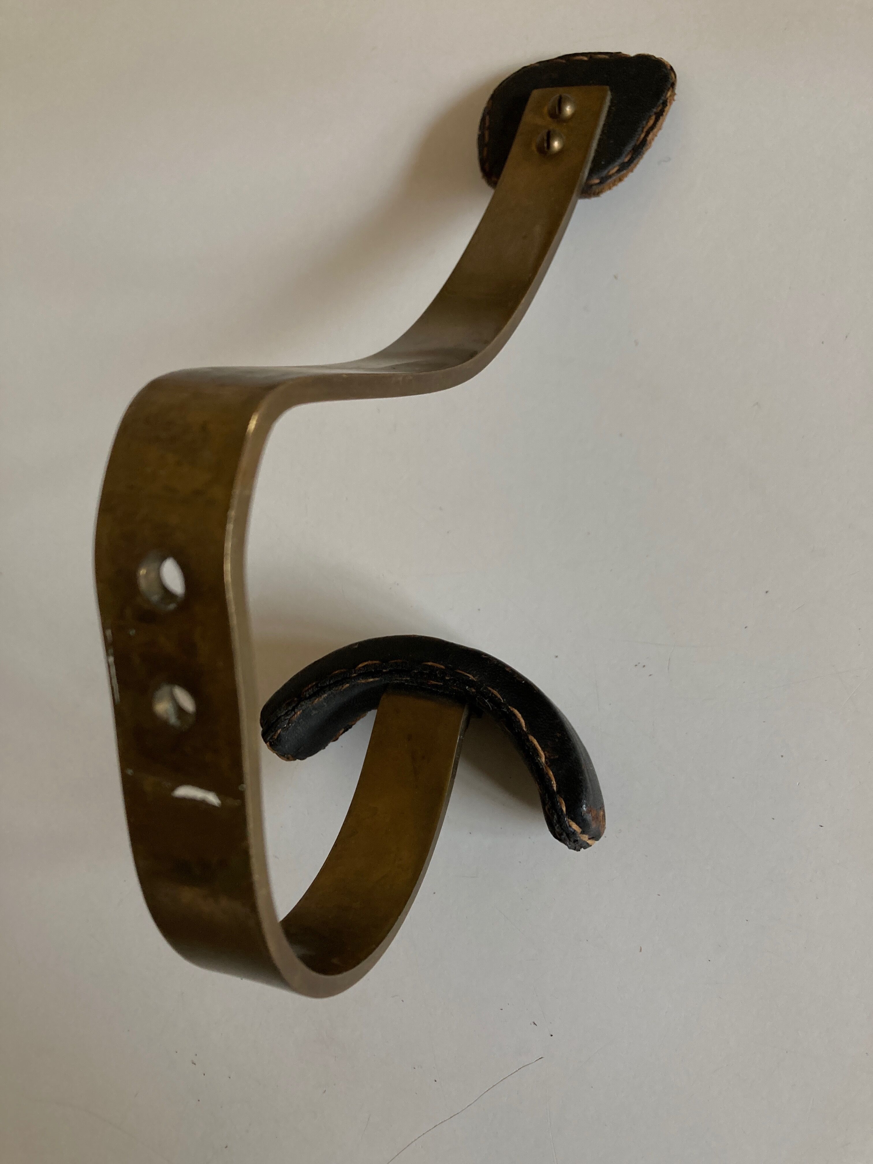 Adnet hook in bronze and leather 1950