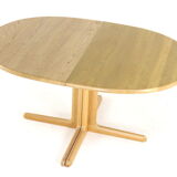 Juul Kristensen for JK Møbler oval oak extendable dining table 'Nakskov'