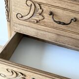 Antique chest of drawers