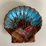 Shell cup