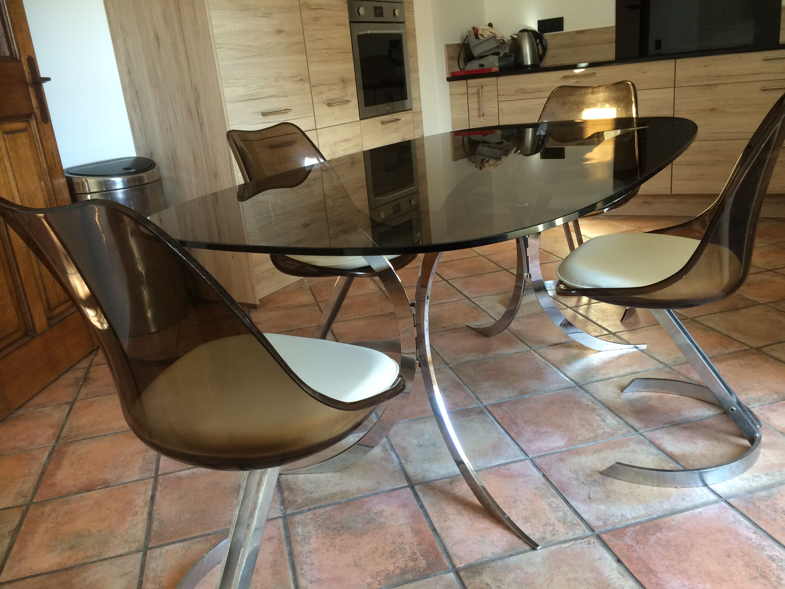 Set table and 4 chairs Boris TABACOFF. 1970.