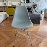 Set of 6 Vitra DSR chairs
