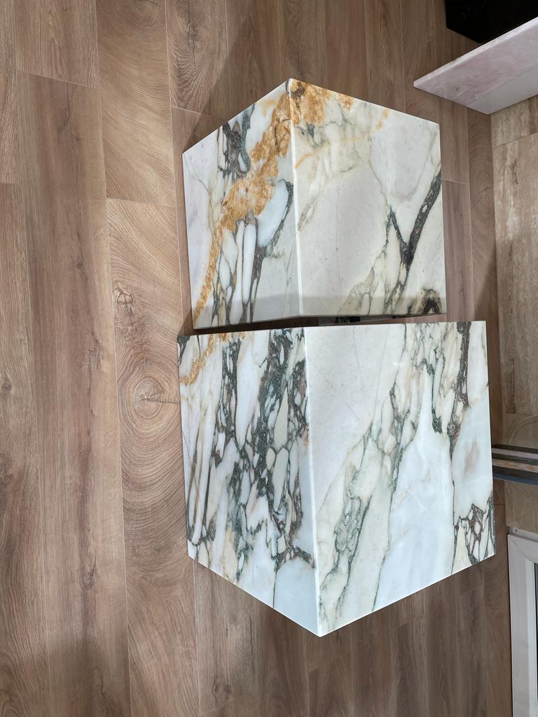 Tables gigognes calacatta viola