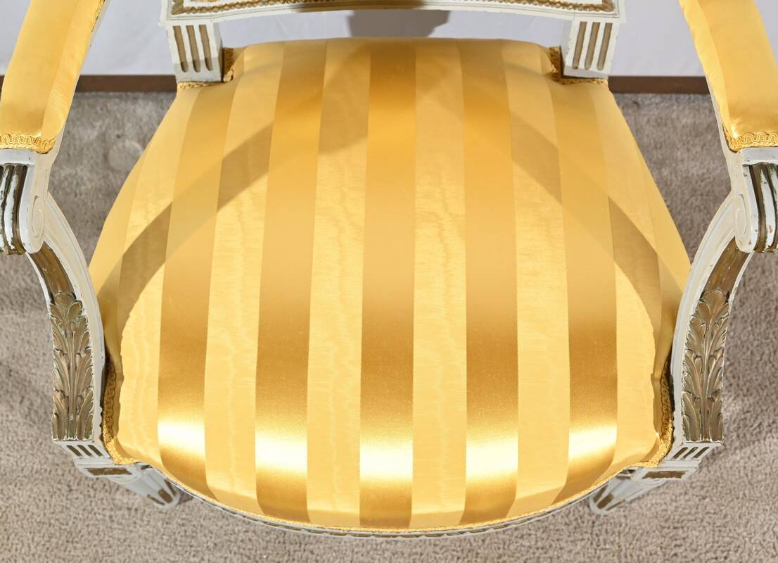 Pair of Cabriolet Armchairs, in rechampi wood, Louis XVI style – Late 19th century