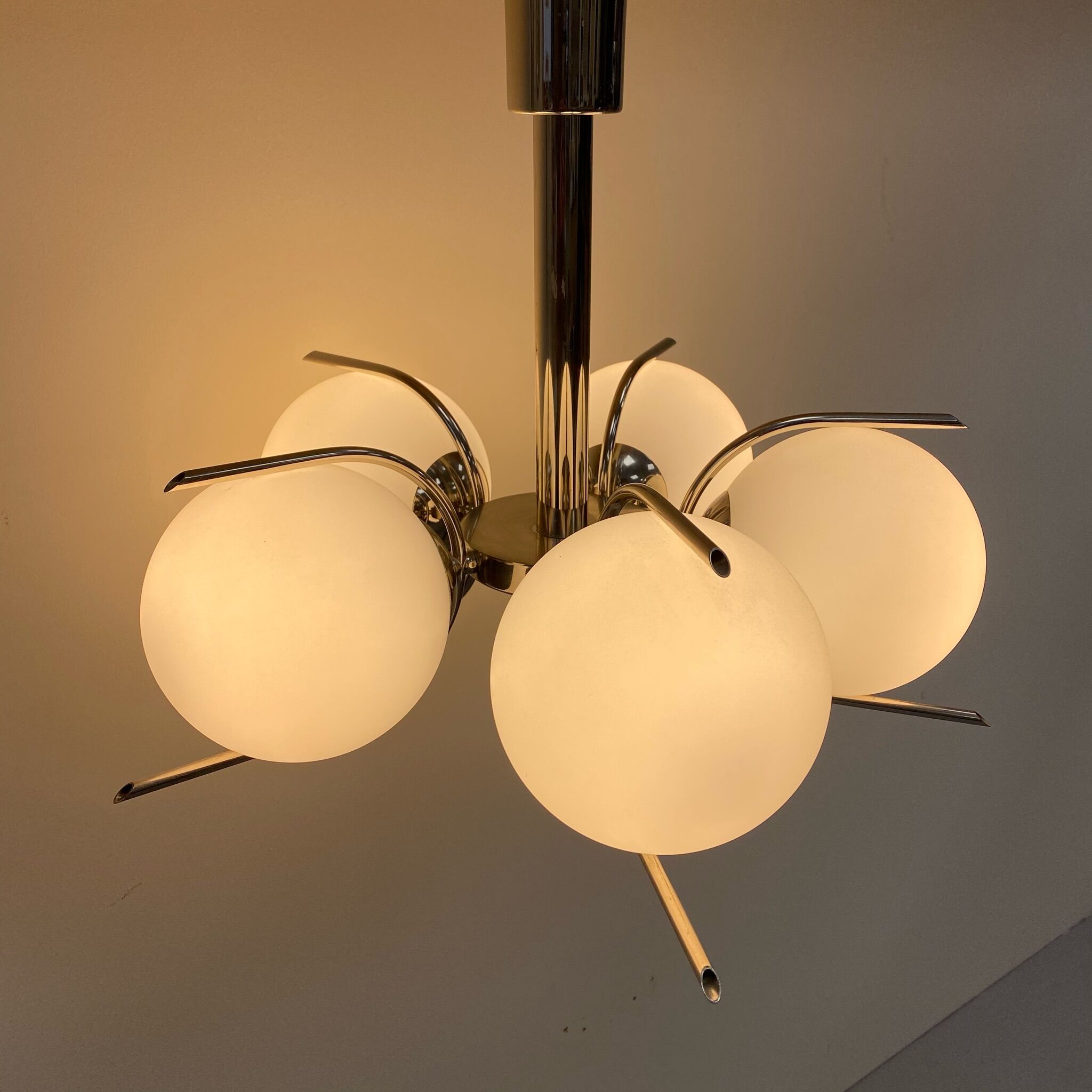 Suspension 5 globes in opaline
