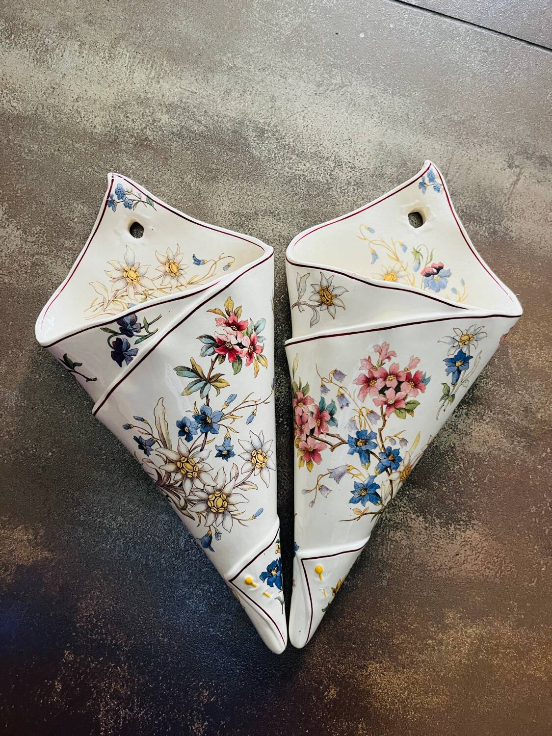 Pair of large bouquet vases, earthenware from Sarreguemines, Righi model.