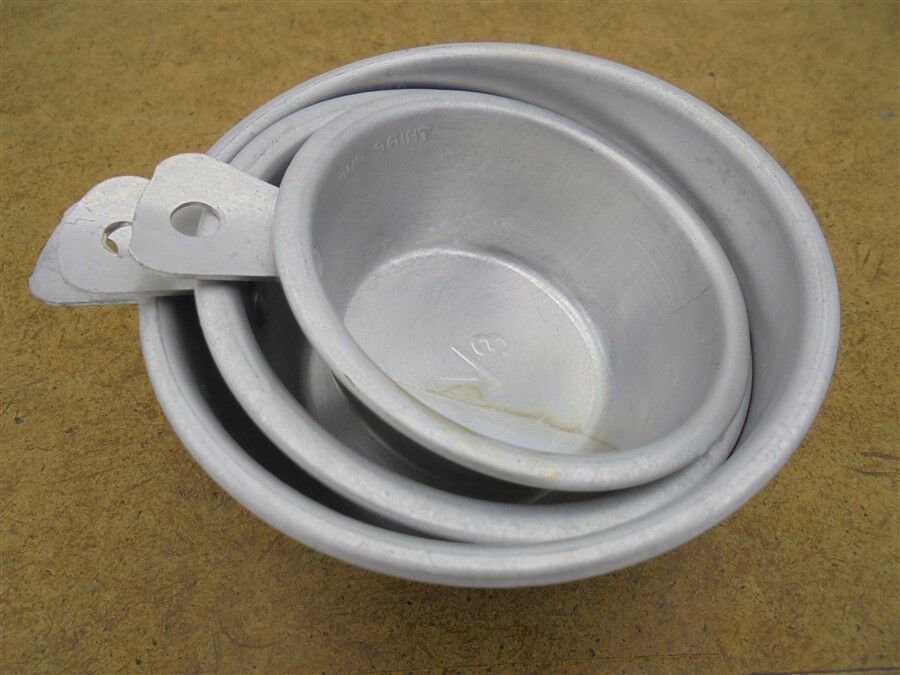 Series of 3 "cups"