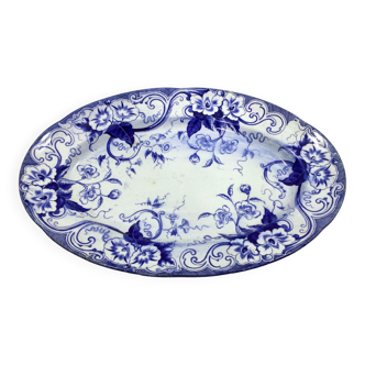 Creil and Montereau - Oval flat in faience model Flora