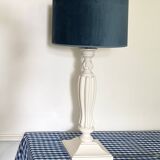 Lampe en bois sculpté Blanc d’Ivoire