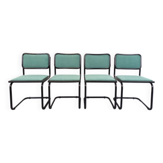 Suite de 4 chaises vintage Marcel Breuer Cesca B32 style Bauhaus en métal noir, bois noir et tissu v