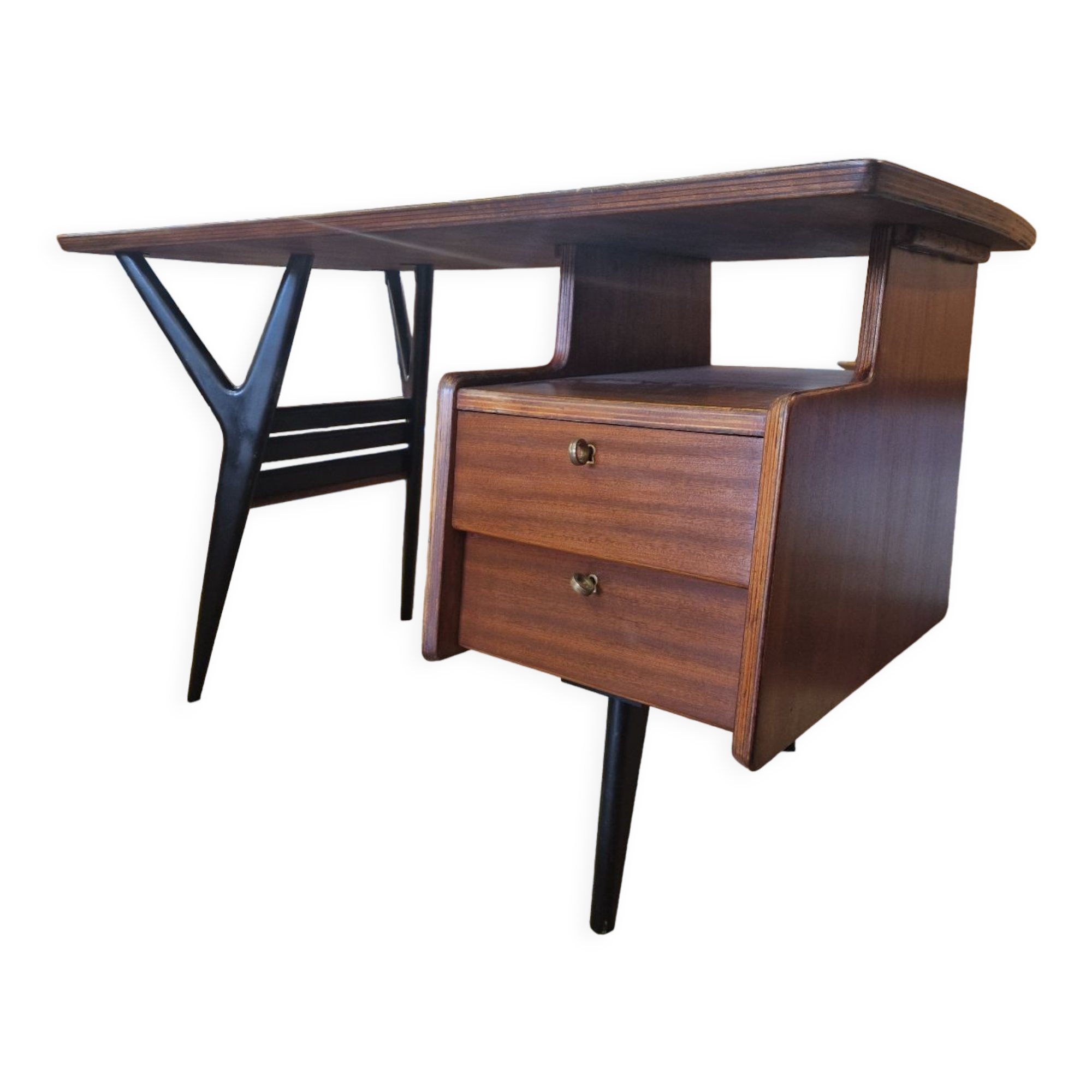 Office of Louis Paolozzi. 1960