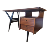 Office of Louis Paolozzi. 1960