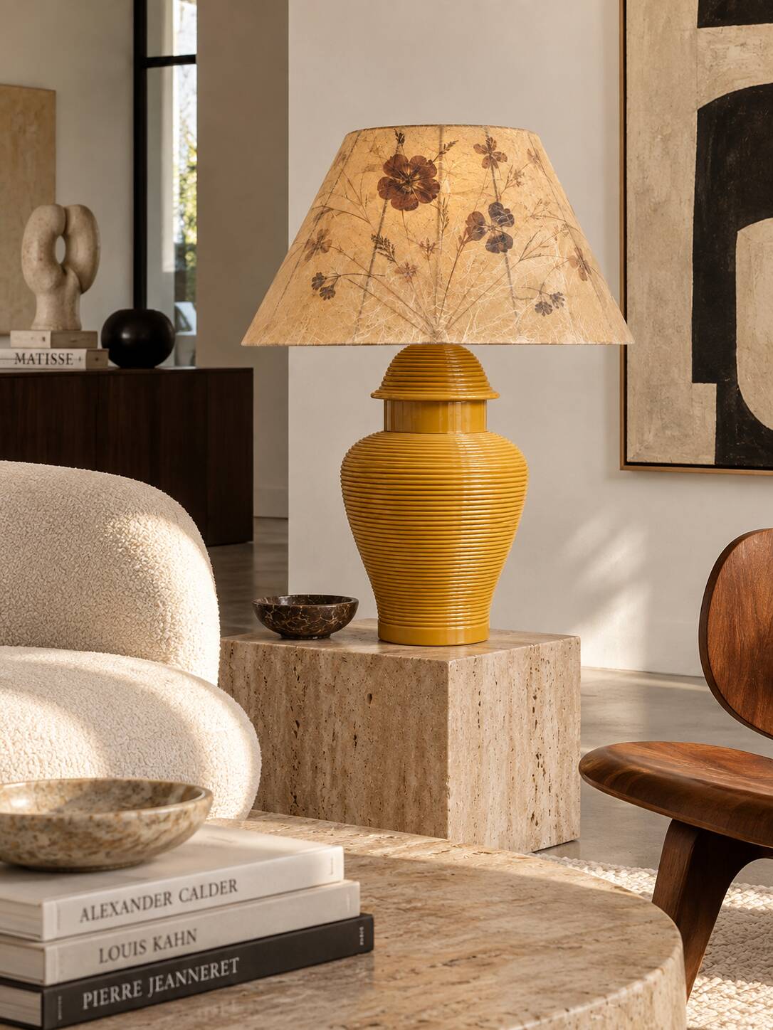 Grande lampe en céramique nervurée jaune moutarde 1970