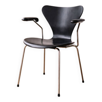 Chair 3207 – Arne Jacobsen for Fritz Hansen, Denmark