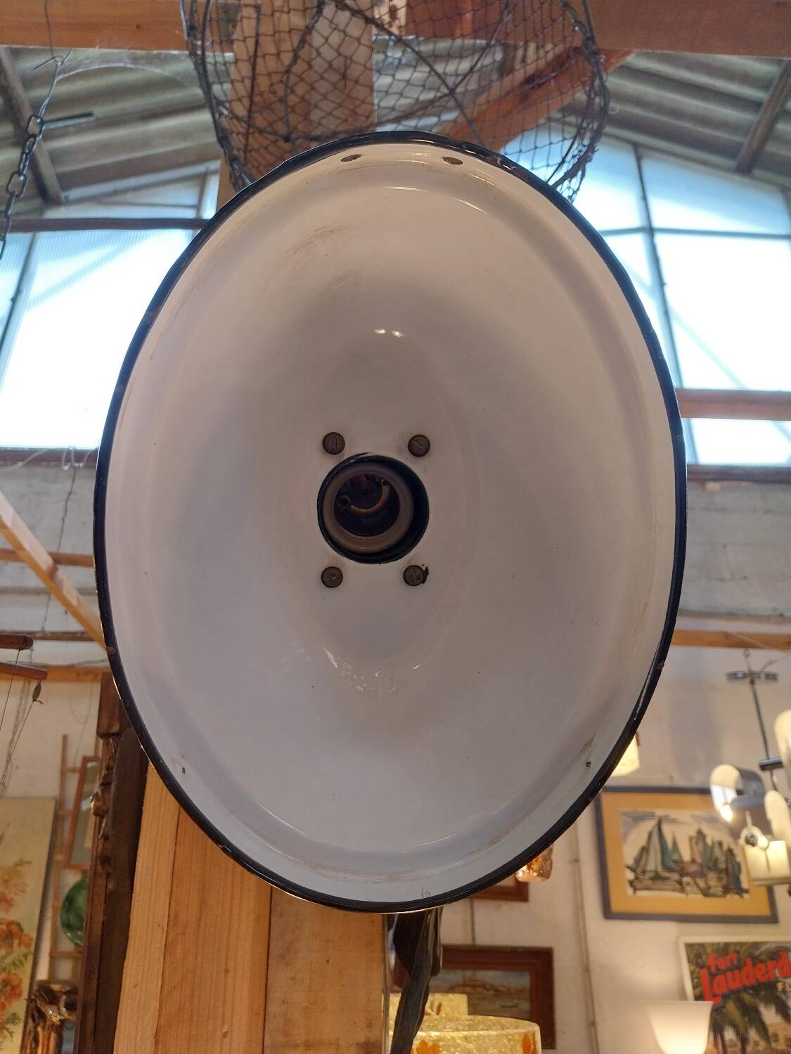 Industrial wall light