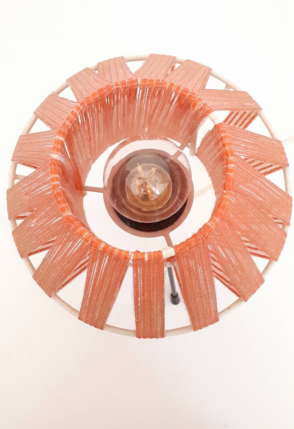 Tripod lamp in metal and red acrylic ribbon, 1950s-1960s
