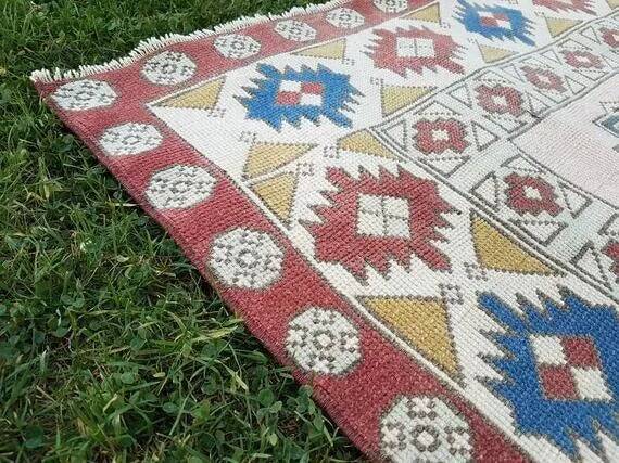 Vintage Turkish Oushak rug 190x205 cm