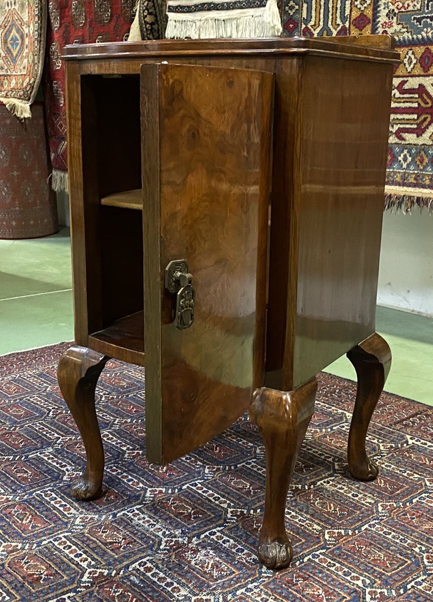 English art deco bedside in walnut magnifying glass