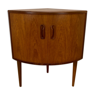 Corner sideboard by par V.b Wilkins for Gplan