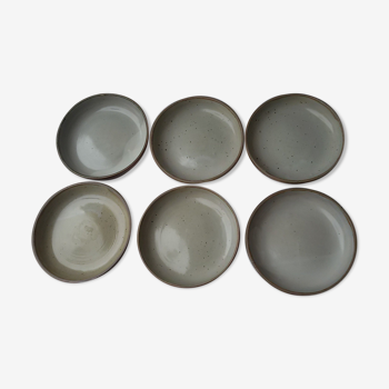 Series of 6 vintage sandstone plates