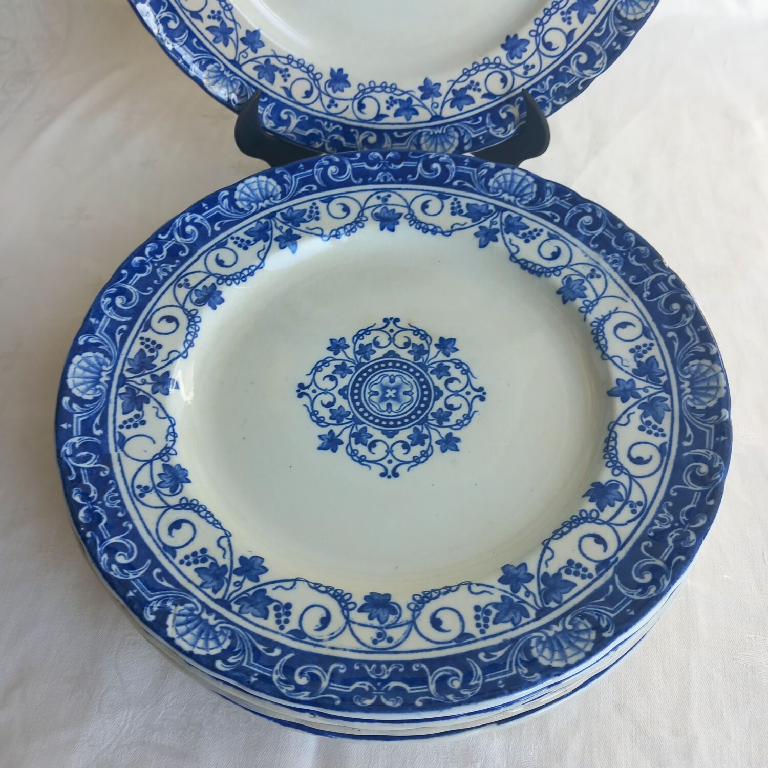 6 Jules Vieillard plates, "Louis XV" service, 19th century
