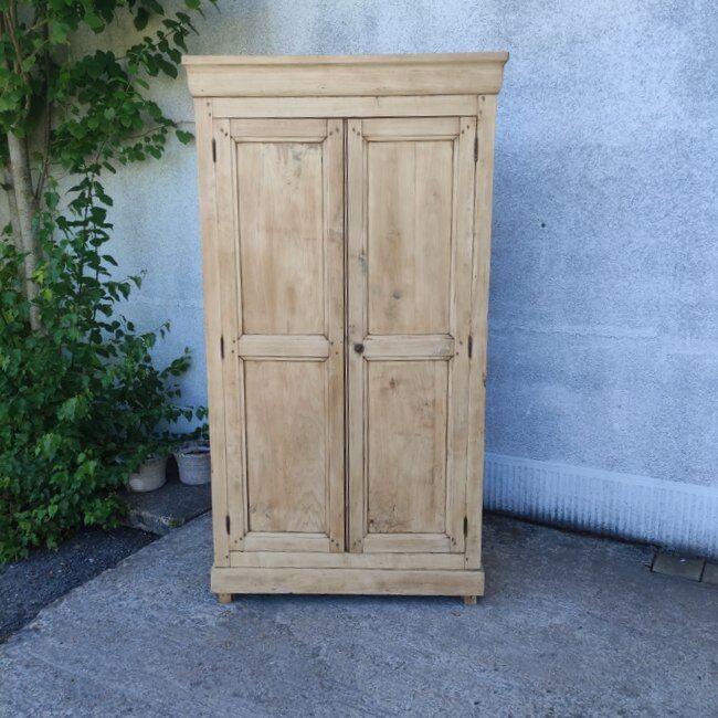 Natural wood cabinet