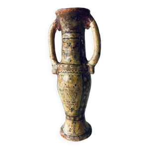 Ancienne amphore berbère