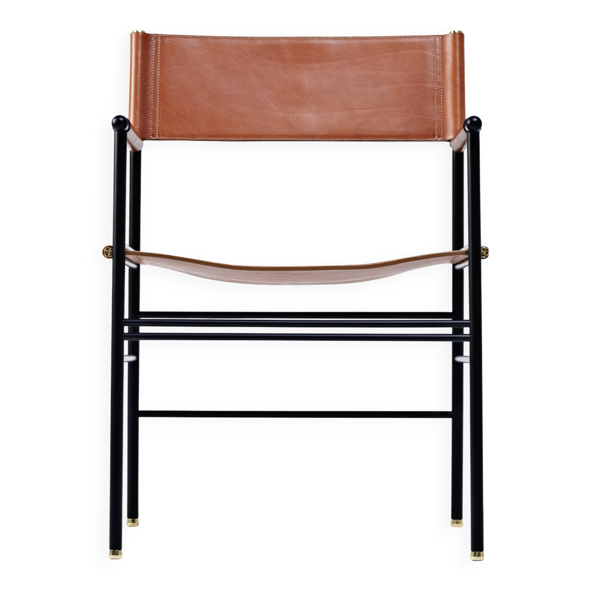 Timeless bar stool with a natural brown leather backrest.