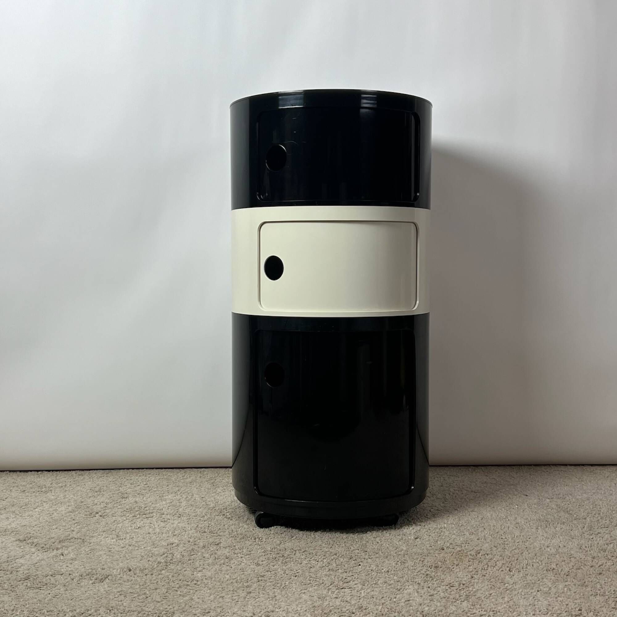 Rare Round Storage Cabinet Componibili by Anna Castelli for Kartell, 1960s