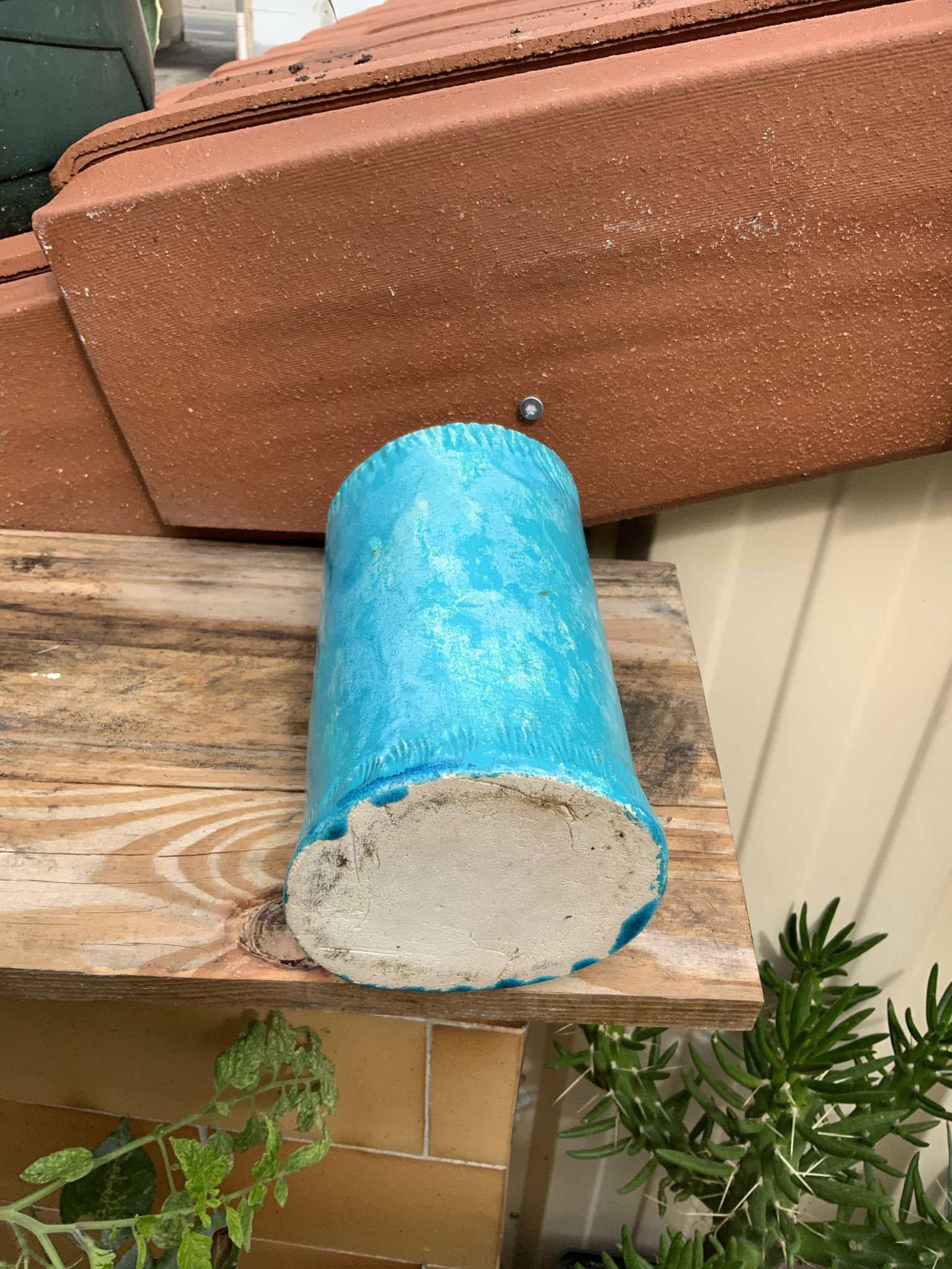 Vintage blue soliflore ceramic vase signed AI