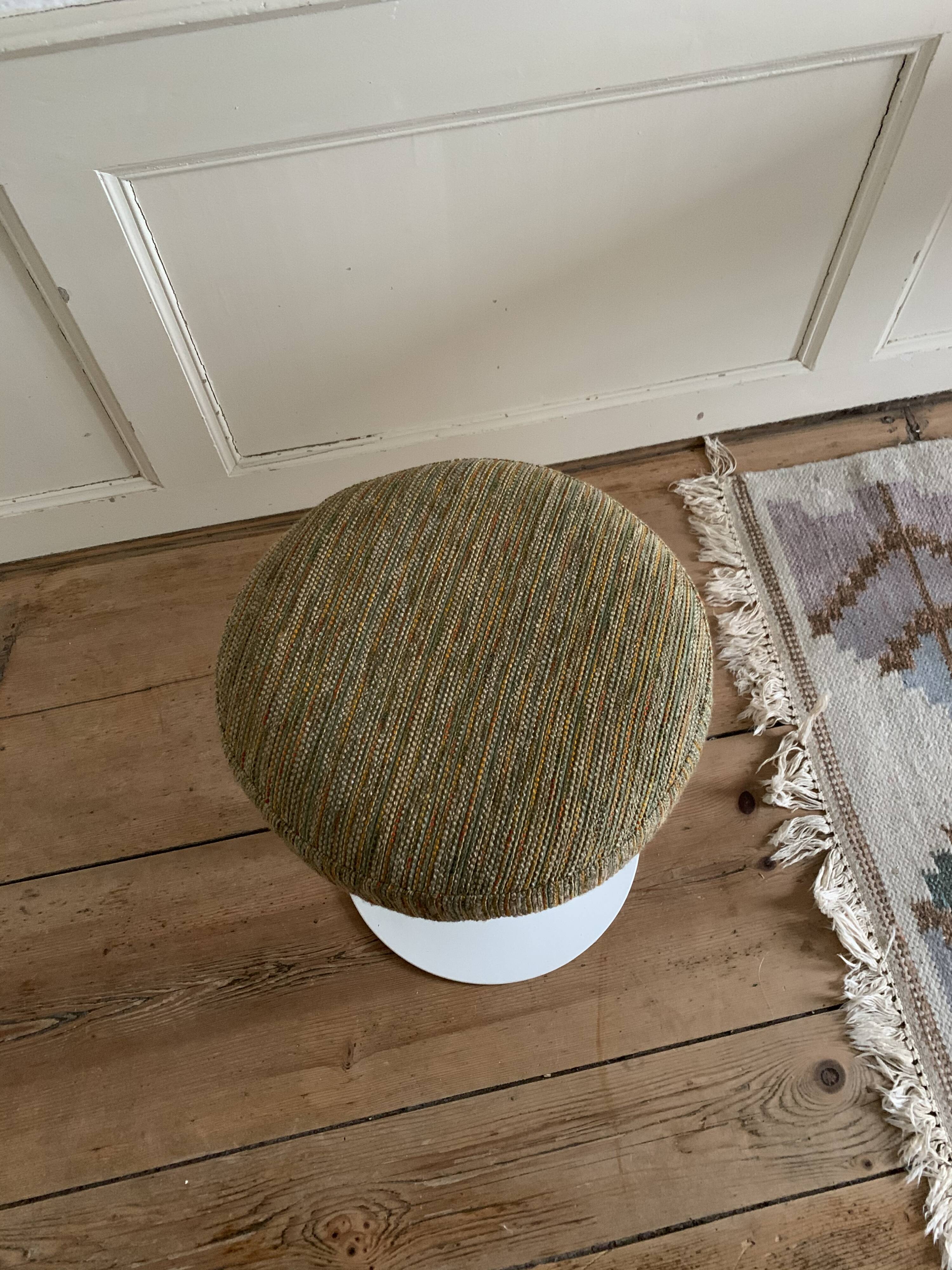 Tabouret pivotant par Eero Saarinen pour Knoll International 1970s