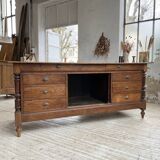 Drapery oak counter 1900
