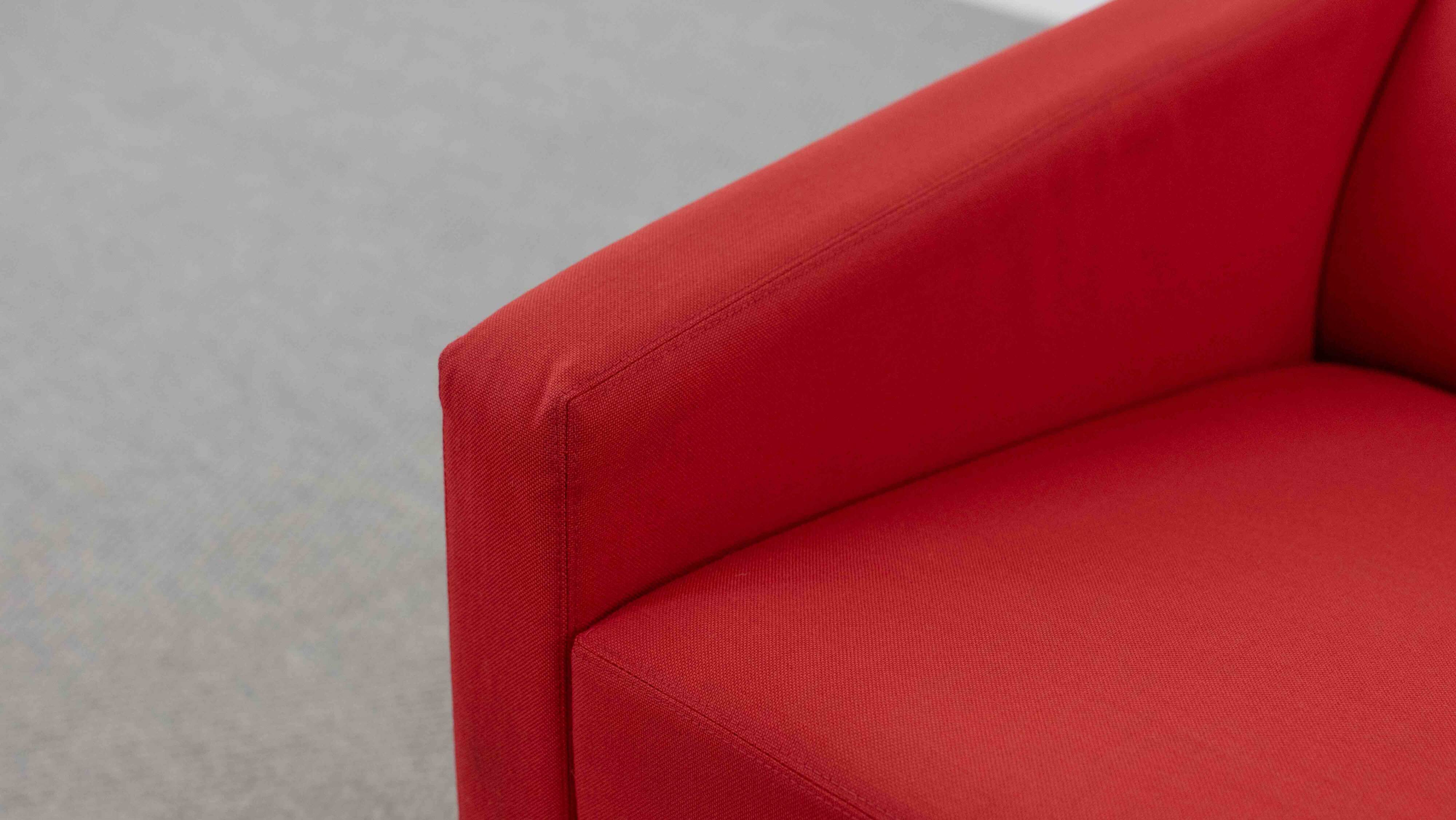 Airport Sofa Modell 3300 by Arne Jacobsen for Fritz Hansen