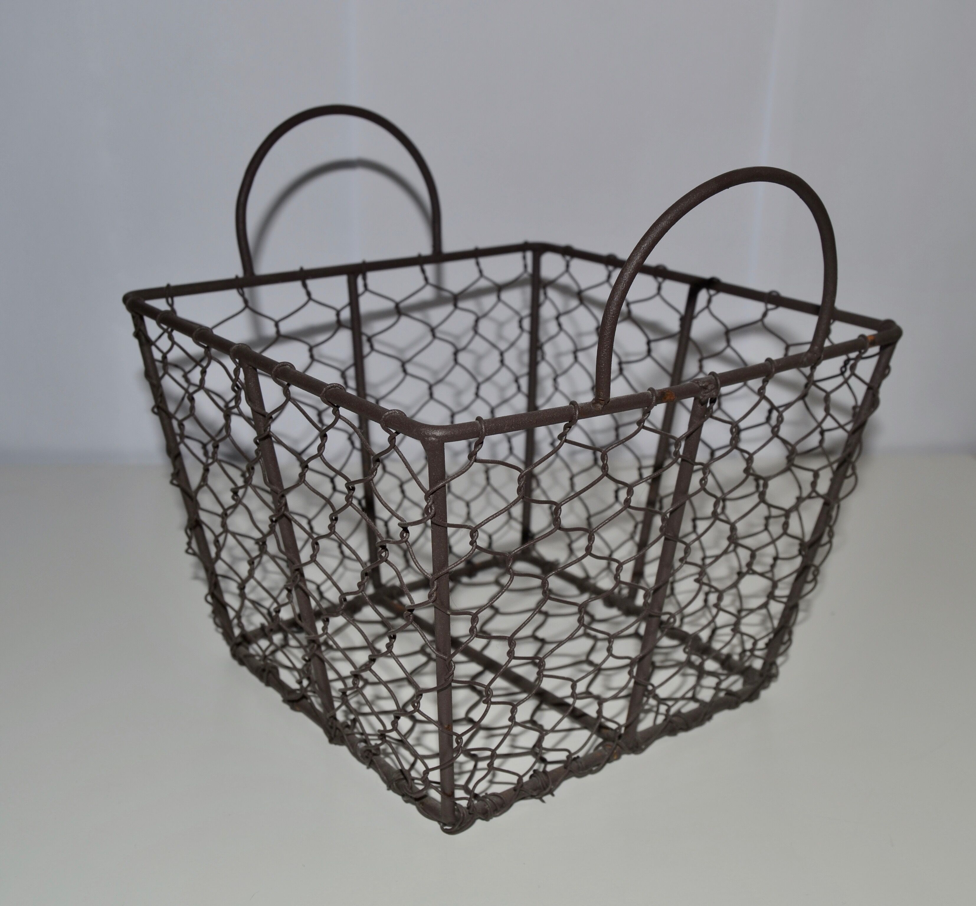 Metal basket